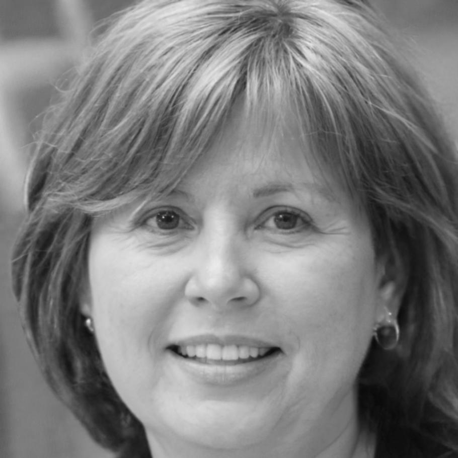 Ailbhe Dunlea, Market Analyst